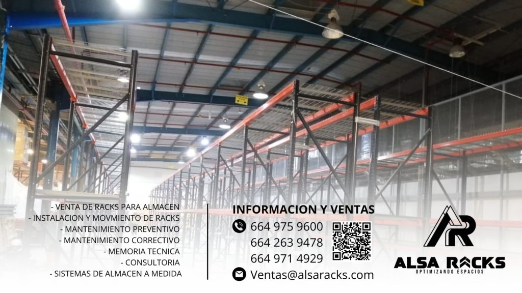 Almacenamiento de racks industriales en almacén en México